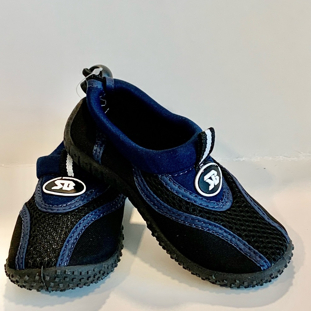 Star Bey - Swimming shoes Kid Sz 8